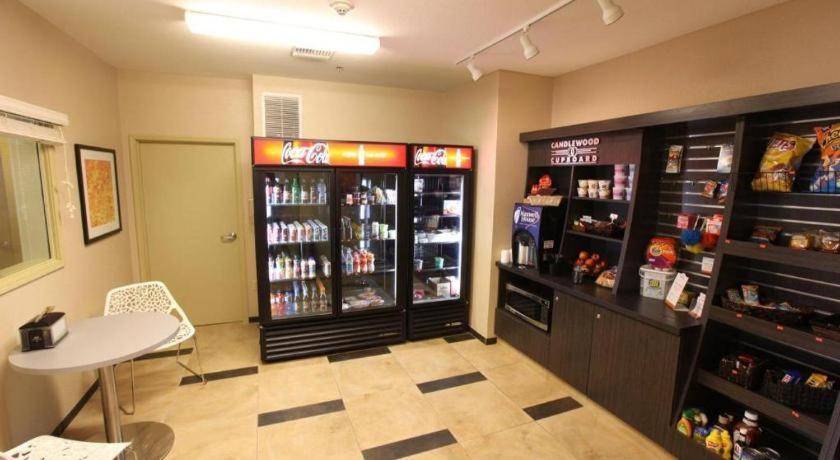 Candlewood Suites Saint Joseph By Ihg Εξωτερικό φωτογραφία